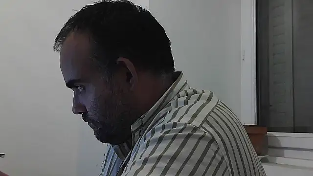 colalba12 live cam preview