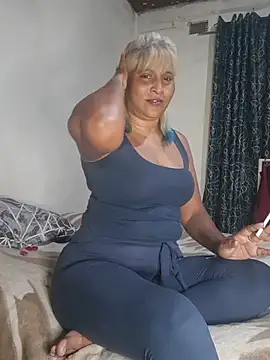 Goodgirlsue_77 live cam preview
