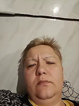 Tina_Mirabella live cam preview