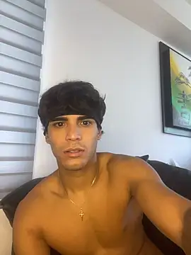 Smmd2003 live cam on StripChat