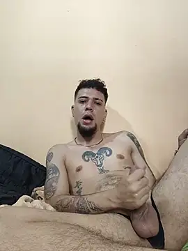 HallowedMilan live cam preview