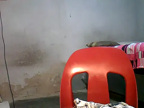 ChocolateBeretta75 live cam preview