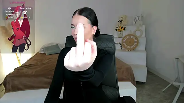 mistress_of_hearts live cam preview
