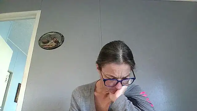bamalove80 live cam preview
