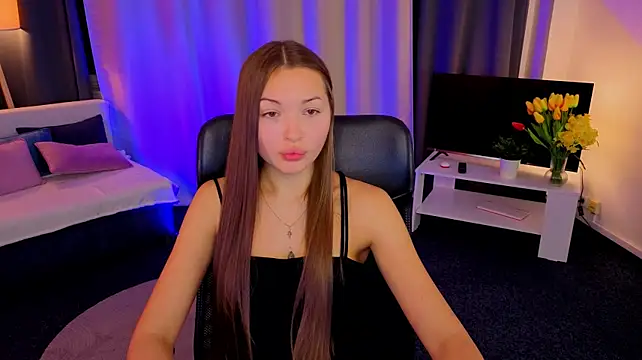 ArishaSkyLove live cam on StripChat