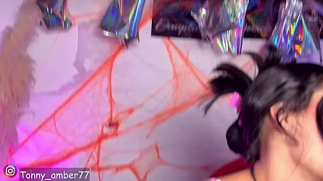 Amber_77（Amber77__）
