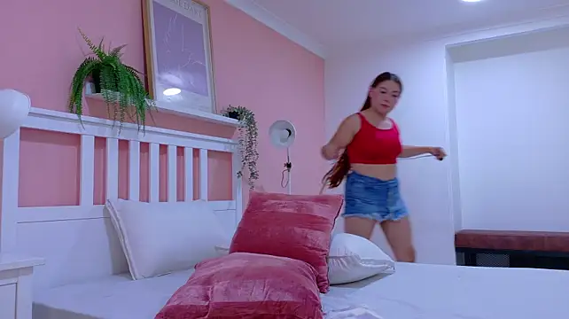 SofiaDiamond_ live sex cam