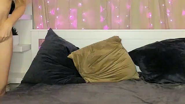 AlinaStorm free SC cam room