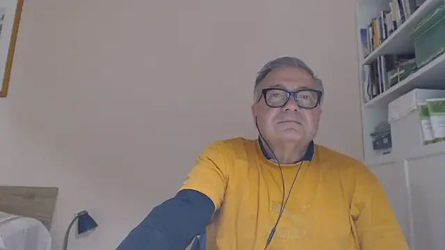YOU6me live cam on StripChat