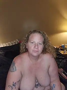 Goldiloxs82 live sex cam