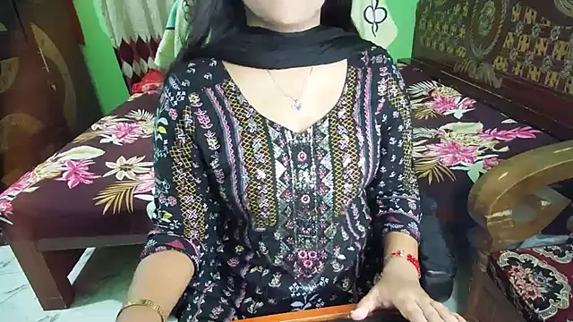 BengaliQueenStar