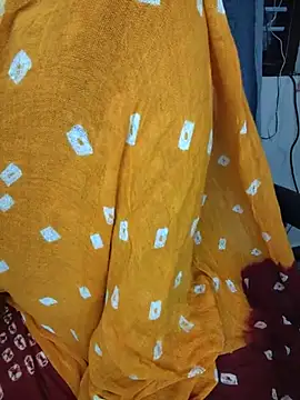 Cute-Smiely-Queen-Telugu live cam on StripChat