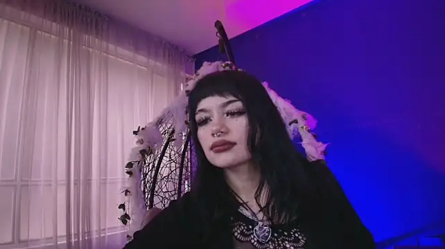 Immagine dello stream di mavis_black su stripchat