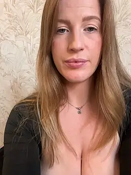 Sweety_Foxy69 live cam on StripChat