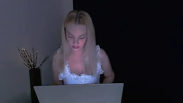 Lia_noo_regrets