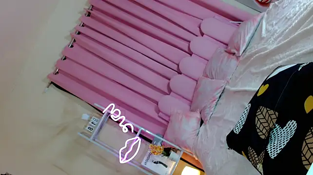 Nina_Doll8 live cam preview