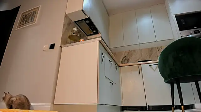 yuna_loon1 live cam preview