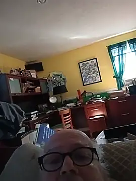 mcwire9 live cam preview