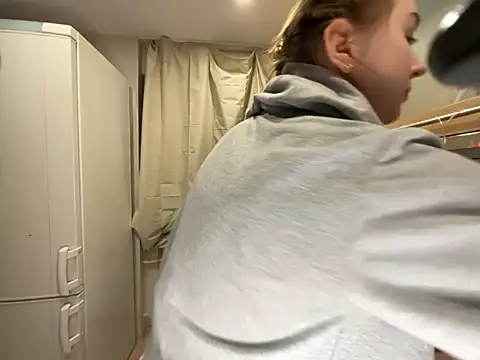 bimboiiii live cam preview