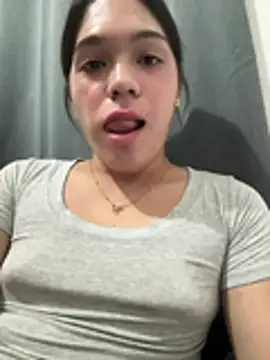 tastelikesugar19 live cam preview