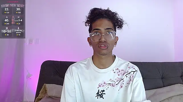 triiangel_latinboy