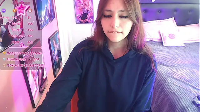 Sakura_Mimi live cam on StripChat