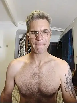 Gorgo2go2 live cam on StripChat