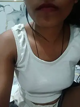 Sexy_Naina7