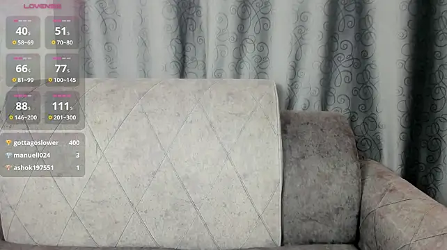 LilyVice live cam on StripChat