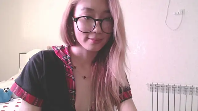 callmelunaxx live cam on StripChat