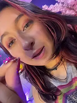 FoxyLauren