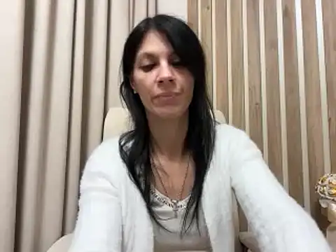 InjaAtHome live cam preview