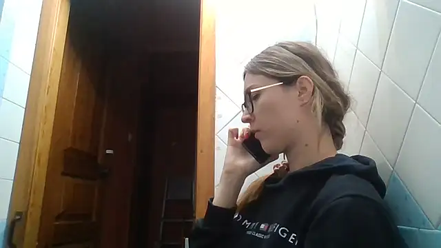 Jugira live cam on StripChat