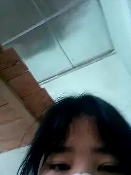 Linhanh_xx live cam on StripChat