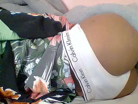 DADDYS_shuga live cam on StripChat