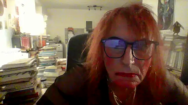 LianeDargueil live cam preview