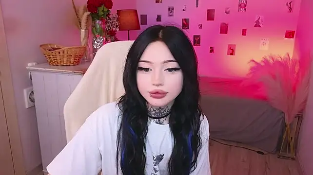 Emma_Kirks