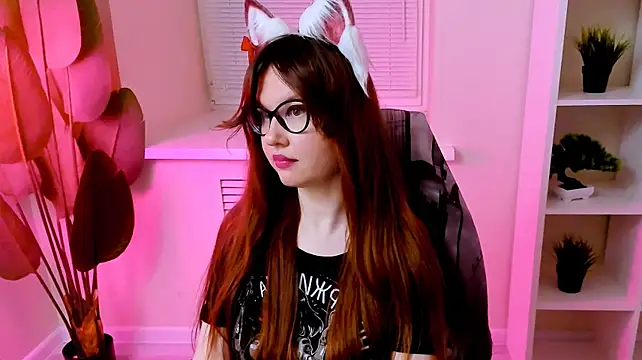 CarolGiggly live cam preview