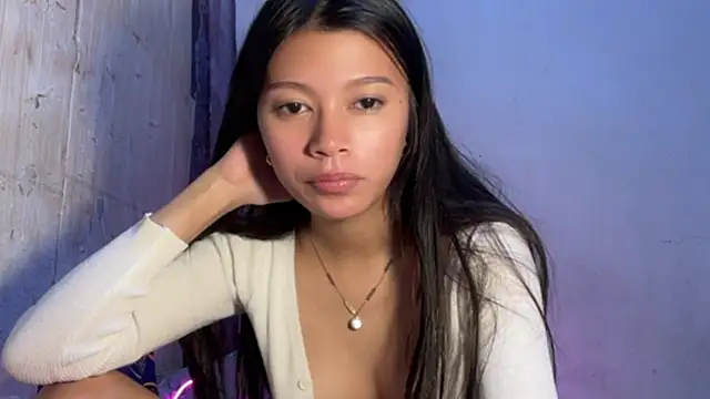 imyourcheska live cam preview