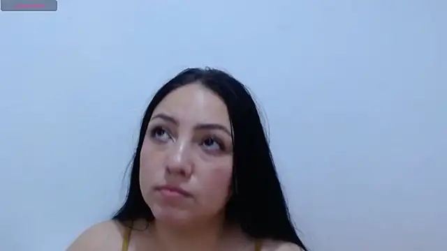 carolina_zabala_19 live oil cam
