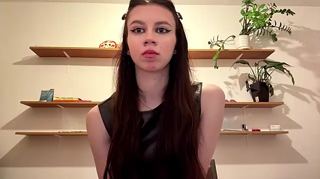 LaureJoliet live cam on StripChat
