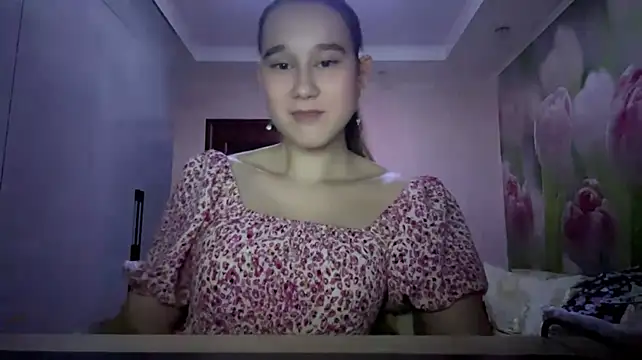 NanceeLeblanc live cam on StripChat