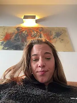 Luna_Lynn