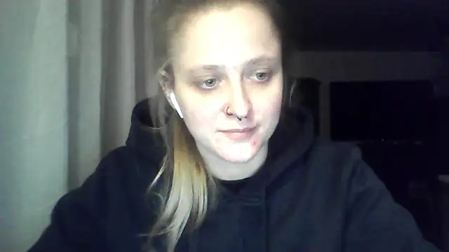 LeaWetGirl live cam preview