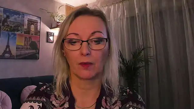 vanessa_chat live cam on StripChat