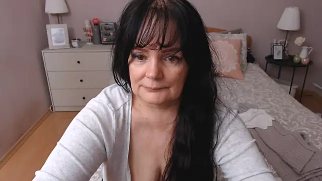 LeveMe2Nightt live cam on StripChat