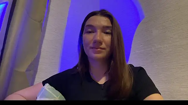 ManyMaron live cam preview