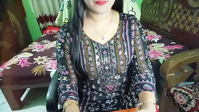 BengaliQueenStar live cam preview