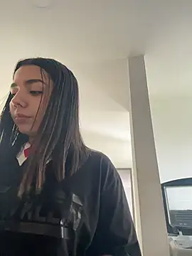 isabella_vega1 live cam preview