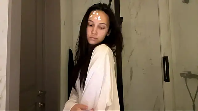 MarinaTuray live cam preview